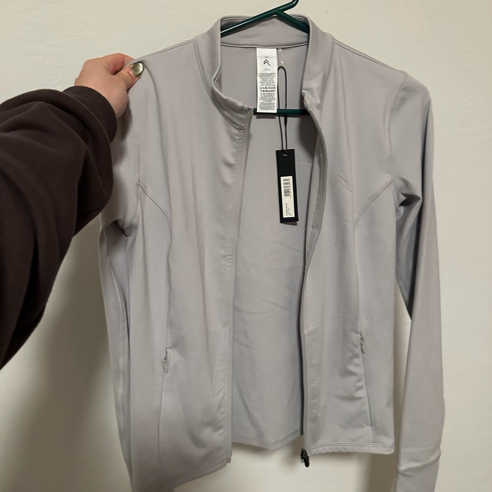 Oner active timeless jacket size M NWT